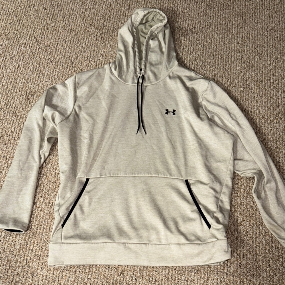 Under Armour Cream Sweatshirt Athletic Casual